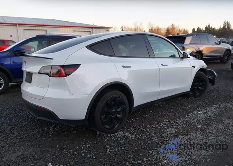 2021 Tesla Model Y Long Range Dual Motor All-Wheel Drive из США, поврежденный, VIN 5YJYGDEEXMF095166